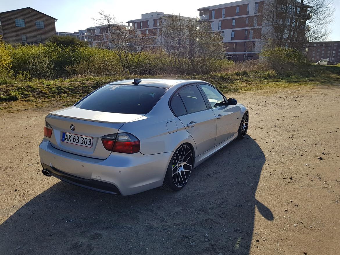 BMW 325i billede 5