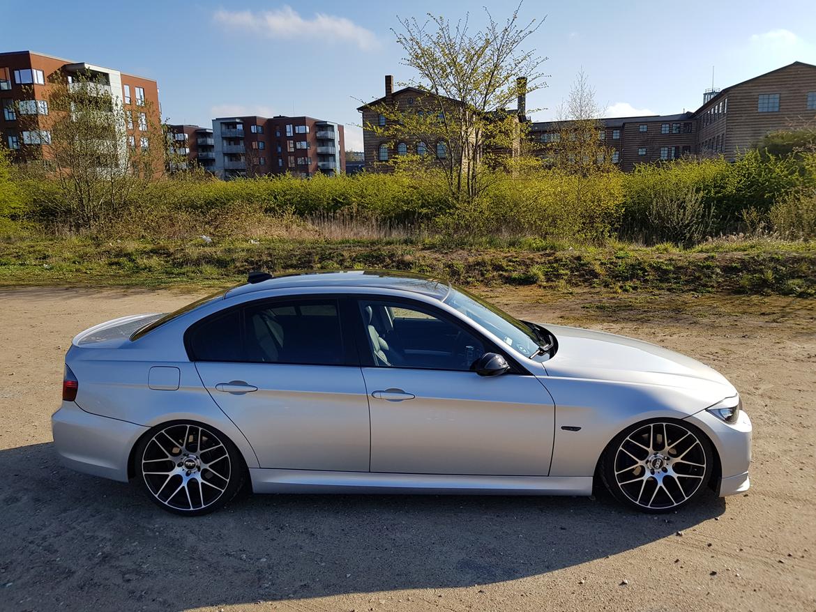 BMW 325i billede 6