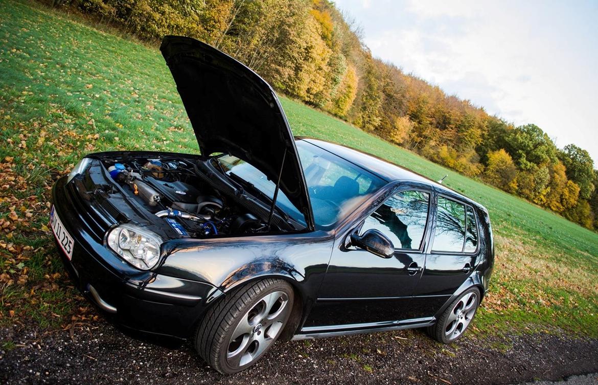 VW Golf IV 1,8t GTI (solgt) billede 2