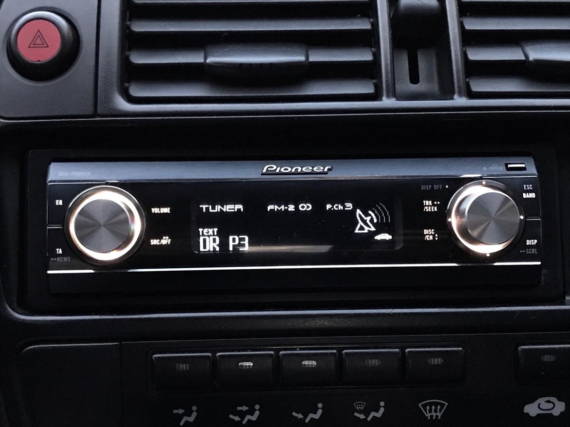 Honda civic 1.4 i S (Solgt) billede 8