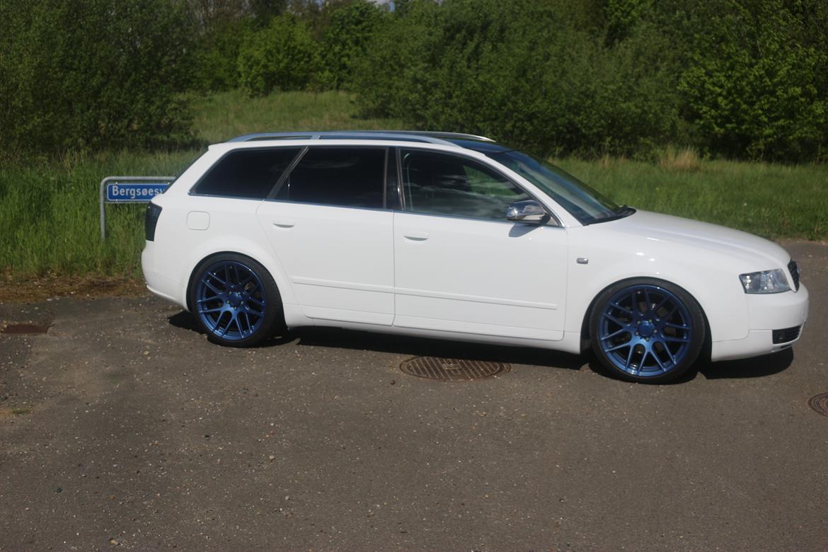 Audi A4 B6 2,4 V6 Avant "TOTALSKADET" billede 5