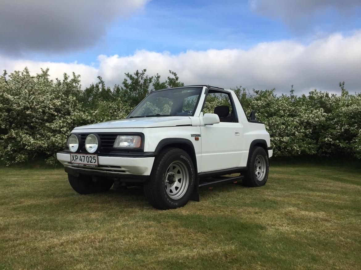 Suzuki Vitara cab billede 1