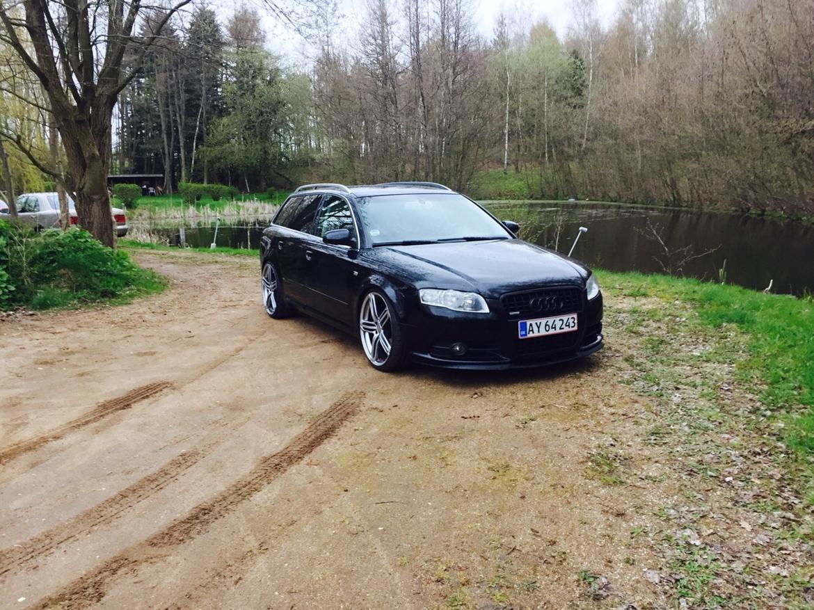 Audi a4 2,0Tdi S-Line billede 2