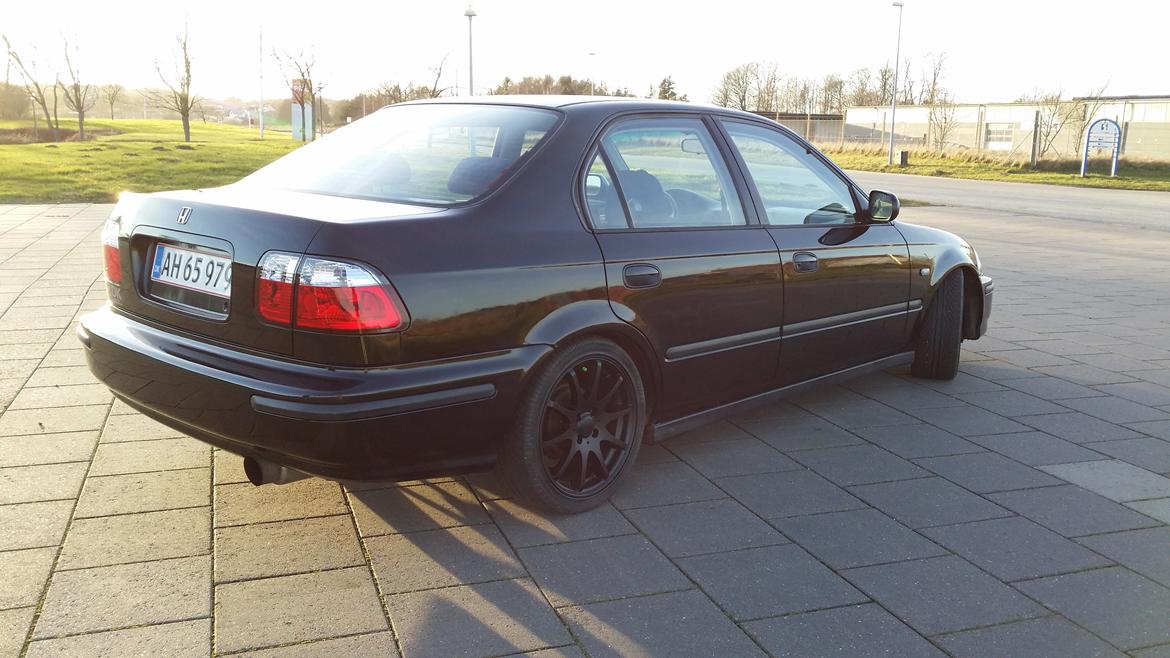 Honda Civic EK3 Sedan 1.5i LS billede 4