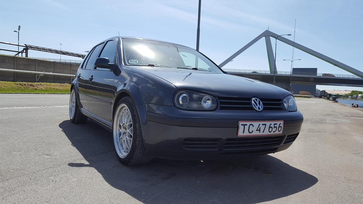 VW Golf 4 1.6 SR billede 1