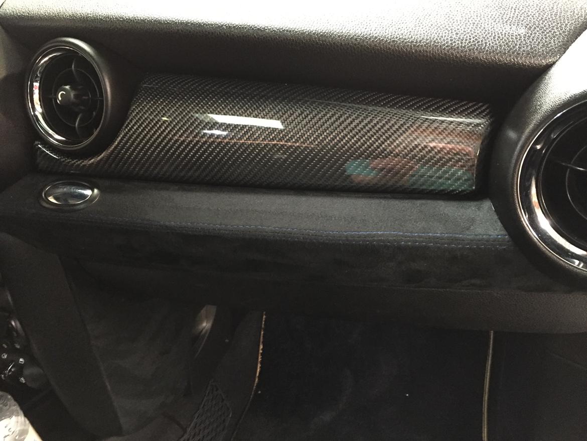 Mini "Cooper" One D - Alcantara og ægte carbon billede 18