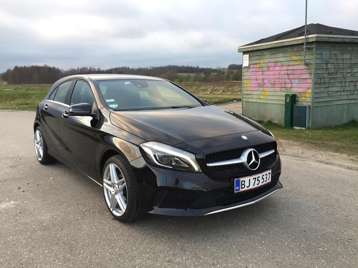 Mercedes Benz A180d Urban Business billede 2