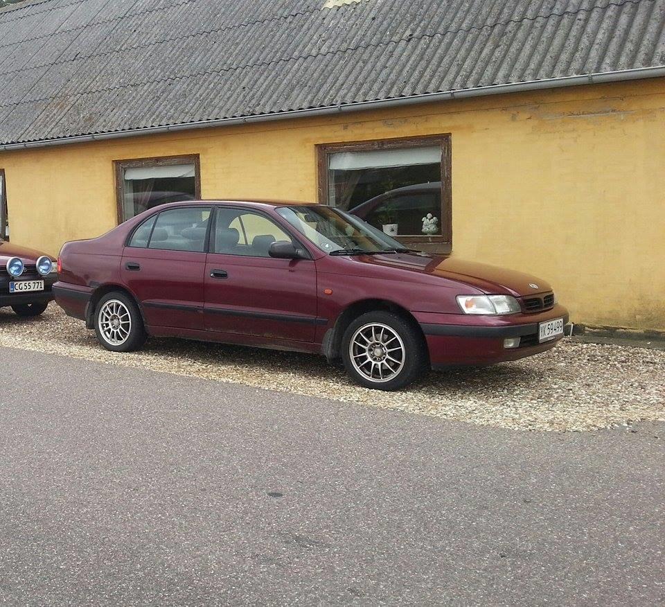 Toyota Carina E billede 5