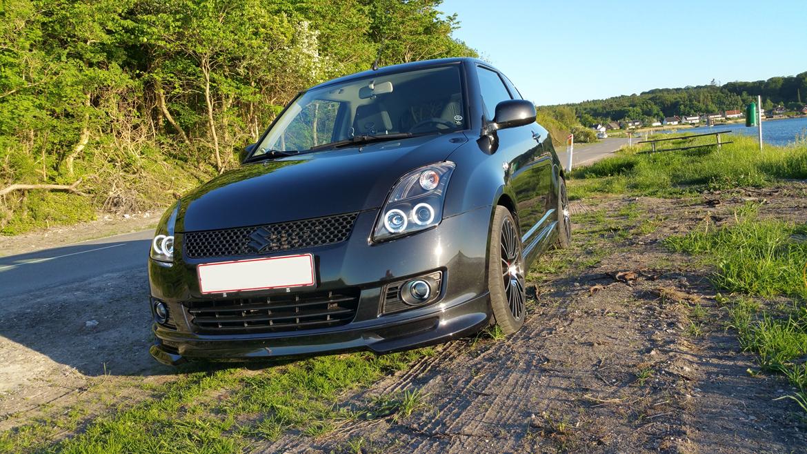 Suzuki Swift 1,3 GL-A - Aug 2017 billede 1