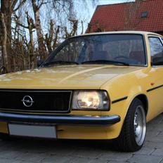 Opel Ascona B - SOLGT