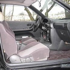 Nissan sunny sr  (SOLGT)