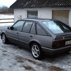 Opel ASCONA 2,0 i 8V. solgt.