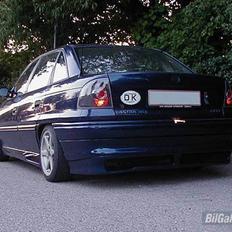 Opel Astra F (totalskadet)