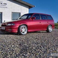 Opel Astra f caravan SOLGT