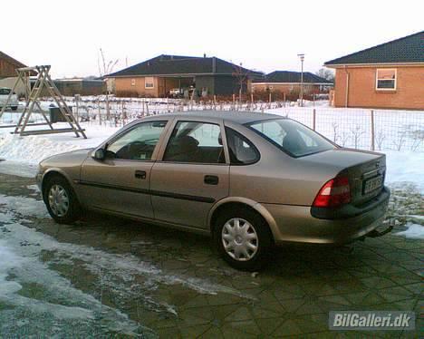 Opel Vectra 1.8 16v GL+ billede 1