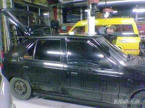 Skoda felicia 1,6 NOS **SOLGT** - er ved at få monteret solfilm billede 1