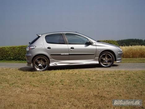 Peugeot 206 SOLGT billede 1