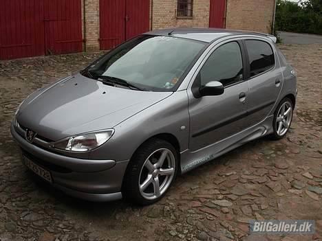 Peugeot 206 SOLGT billede 3