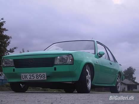 Opel ascona b *RIP* billede 3