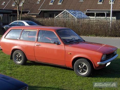 Opel  Kadett  C Caravan  - Bulen er væk,men mangler stadig lidt småting... billede 18