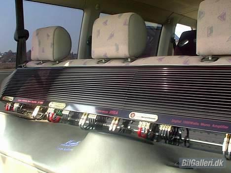 VW Caravelle *VMax* billede 12