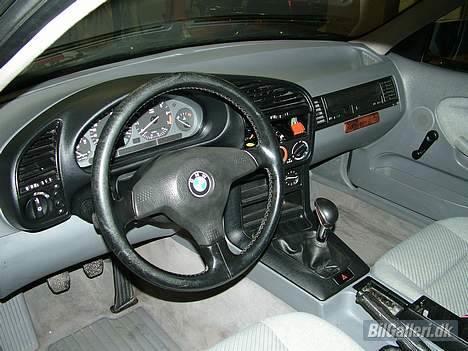 BMW 320i e36 (Solgt) billede 5