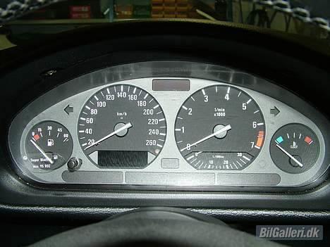 BMW 320i e36 (Solgt) billede 6
