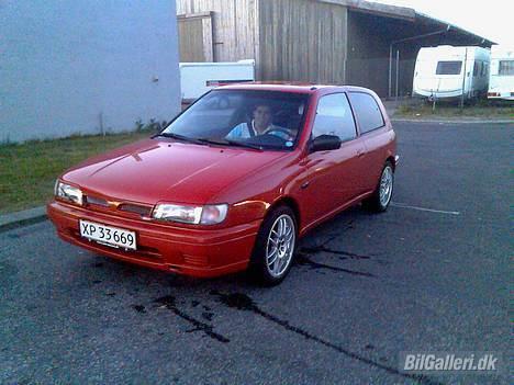 Nissan Sunny Lx. K "SOLGT" - Efter vask-- billede 5