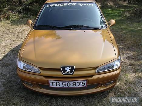 Peugeot 306"Guldklumpen" - Nice front... billede 9