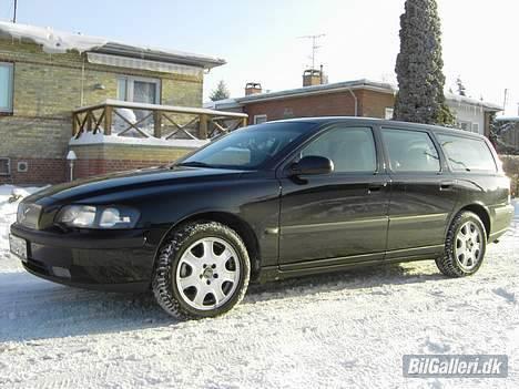 Volvo V70 2,4 TURBO billede 2