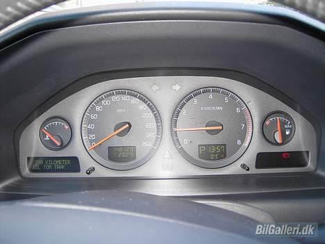 Volvo V70 2,4 TURBO - Instrumentgruppen... billede 12