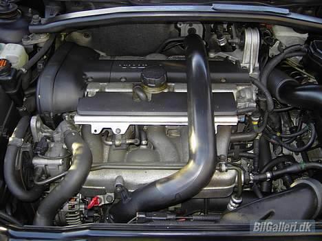 Volvo V70 2,4 TURBO - Kraftværket ;) billede 15