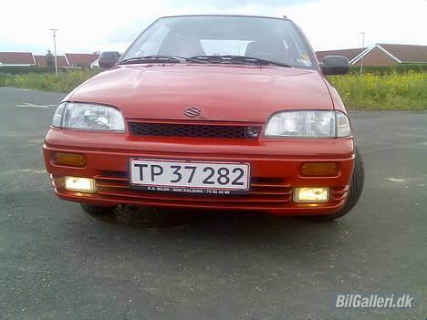 Suzuki Swift GSi Spec. (Solgt) - Nice "forlygter" ;) billede 3
