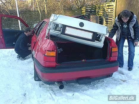 VW Vento 1,8 CL DØD billede 13