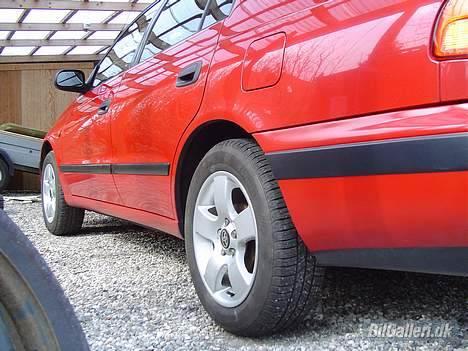 Toyota Carina E billede 13