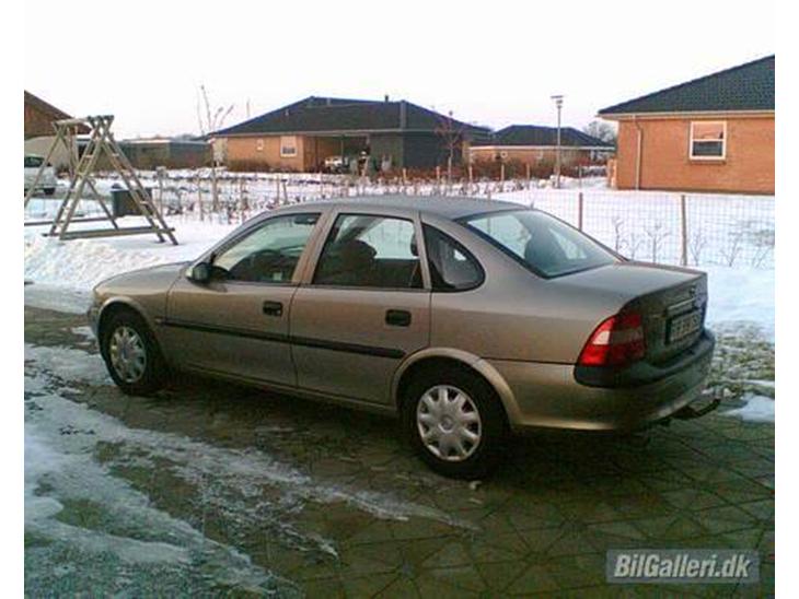 Opel Vectra 1.8 16v GL+ billede 1