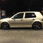 VW Golf IV 