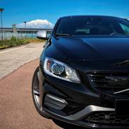 Volvo S60 D4 R-Design