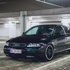 Audi A3 1.8T 8l