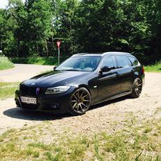 BMW E91 335D LCI