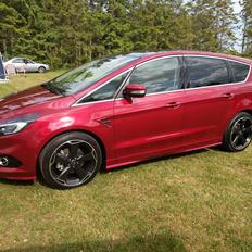 Ford S-Max 2.0 SCTi Titanium
