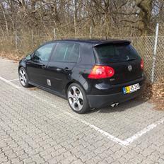 VW Golf v GTI