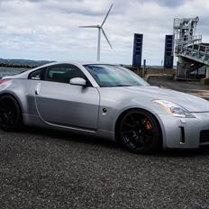 Nissan 350Z - Premium pack