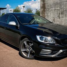 Volvo S60 D4 R-Design