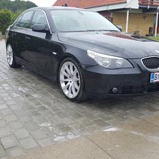 BMW E60 525i