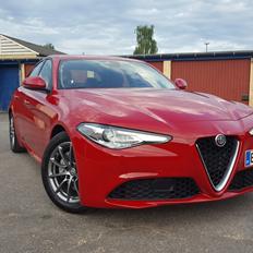 Alfa Romeo Giulia Super