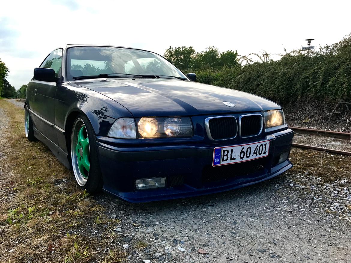 BMW BMW E36 320i Coupé (M-TECH) billede 12