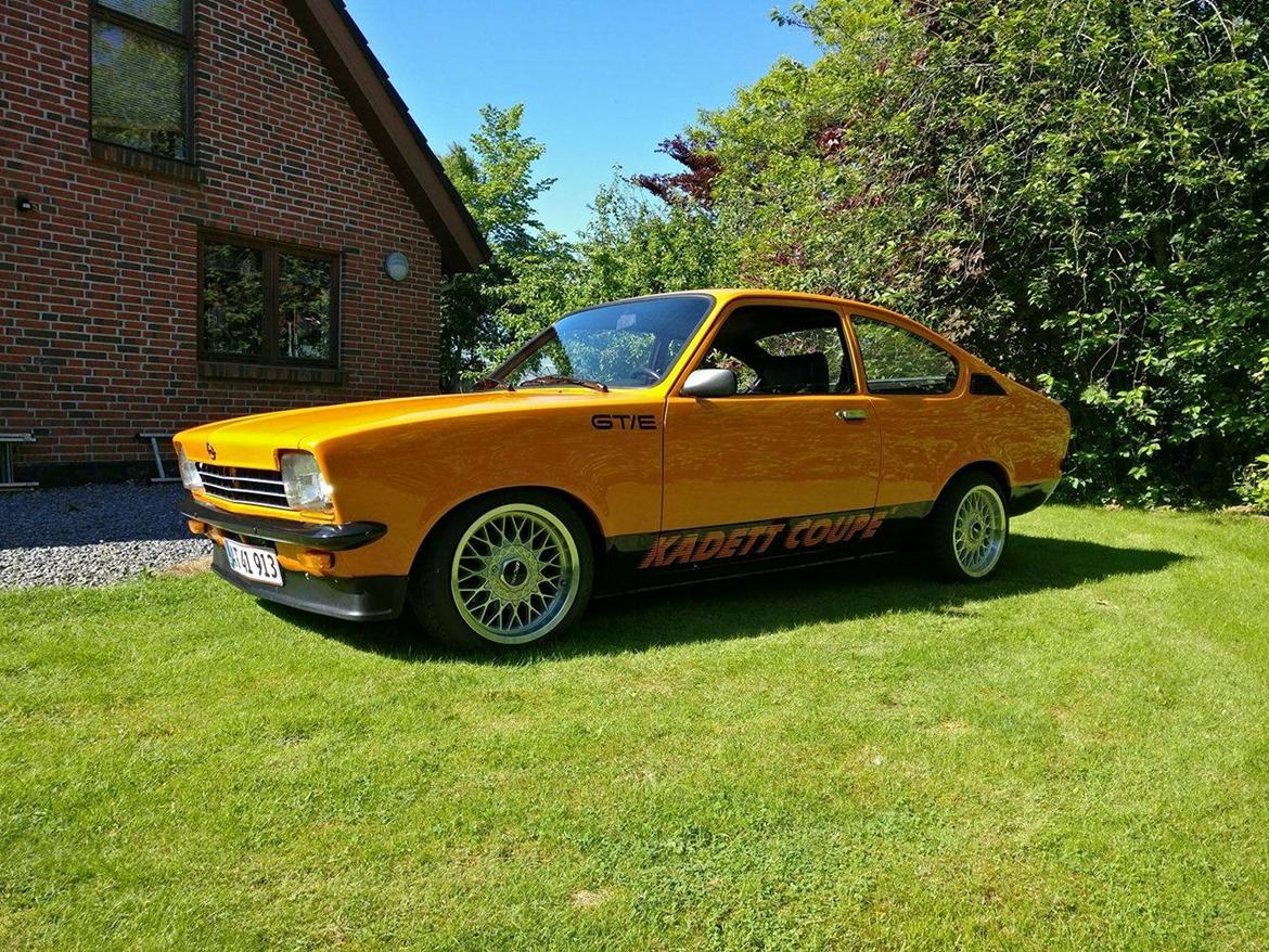 Opel kadett c coupe billede 4