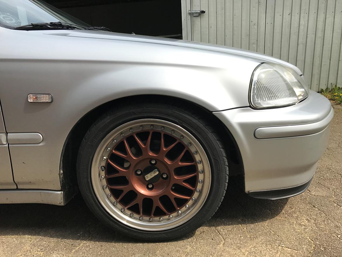 Honda civic 1.4 i S (Solgt) billede 3