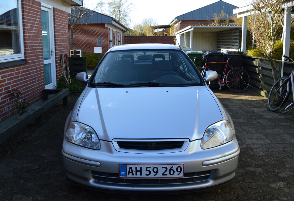 Honda civic 1.4 i S (Solgt) billede 1